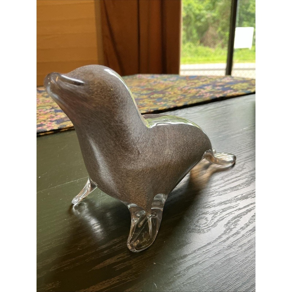 Wedgwood England Blown Glass Seal Figurine Grey Ombré Speckle